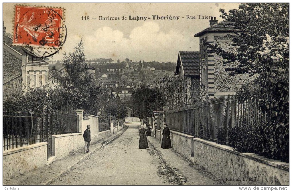 77- THORIGNY-  Rue Thiers- Animée - Autres & Non Classés