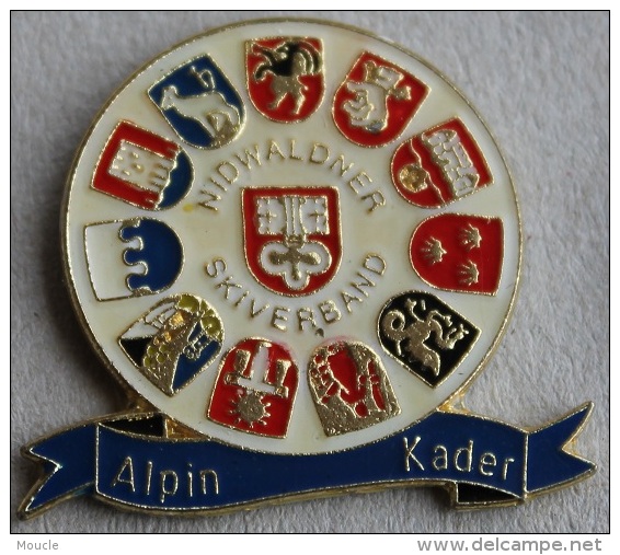 ASSOCIATION NÎDWALDIENNE DE SKI  -  NIDWALDER SKIVERBAND - ALPIN KADER - SCHWEIZ   - SUISSE -   (12) - Winter Sports