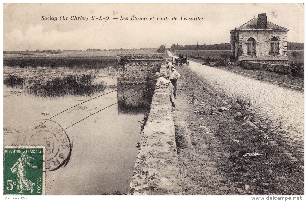 CPA SACLAY - Les étangs Et Route De Versailles, Pêcheurs (A81) - Saclay