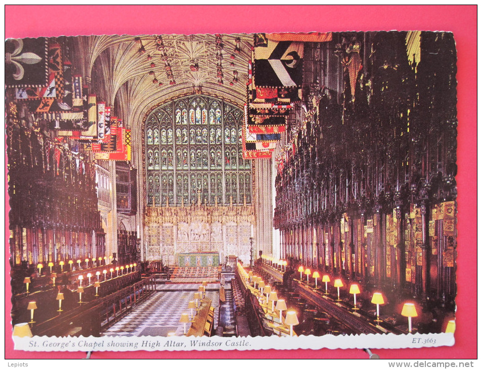 Angleterre - Berkshire - Winsor Castle - St Georges's Chapel Showing High Altar - Excellent état - Scans Recto-verso - Windsor Castle