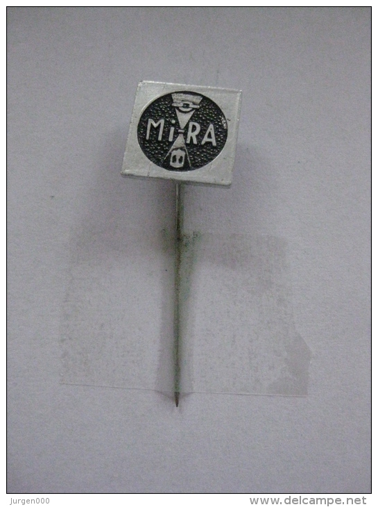 Pin Mira (GA00413) - Bier