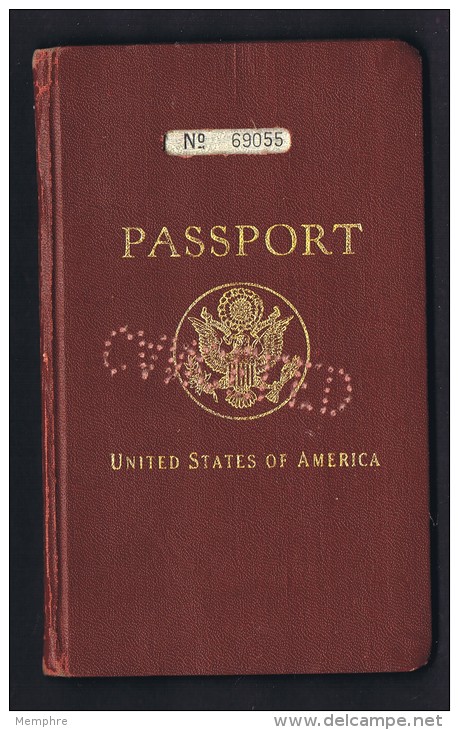 Passeport Des USA  Emis En 1929  Nombreux Visas Et Timbres: France, Autriche, Grande-Bretagne, Excellent état - Historical Documents