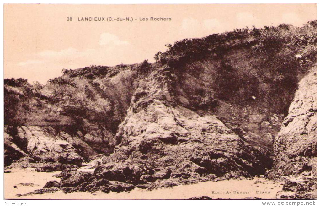 LANCIEUX - Les Rochers - Lancieux