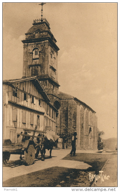 URRUGNE - L' Eglise (avec Attelage) - Urrugne