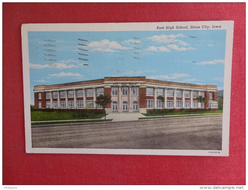 Iowa> Sioux City  East High School      Ref 1535 - Sioux City