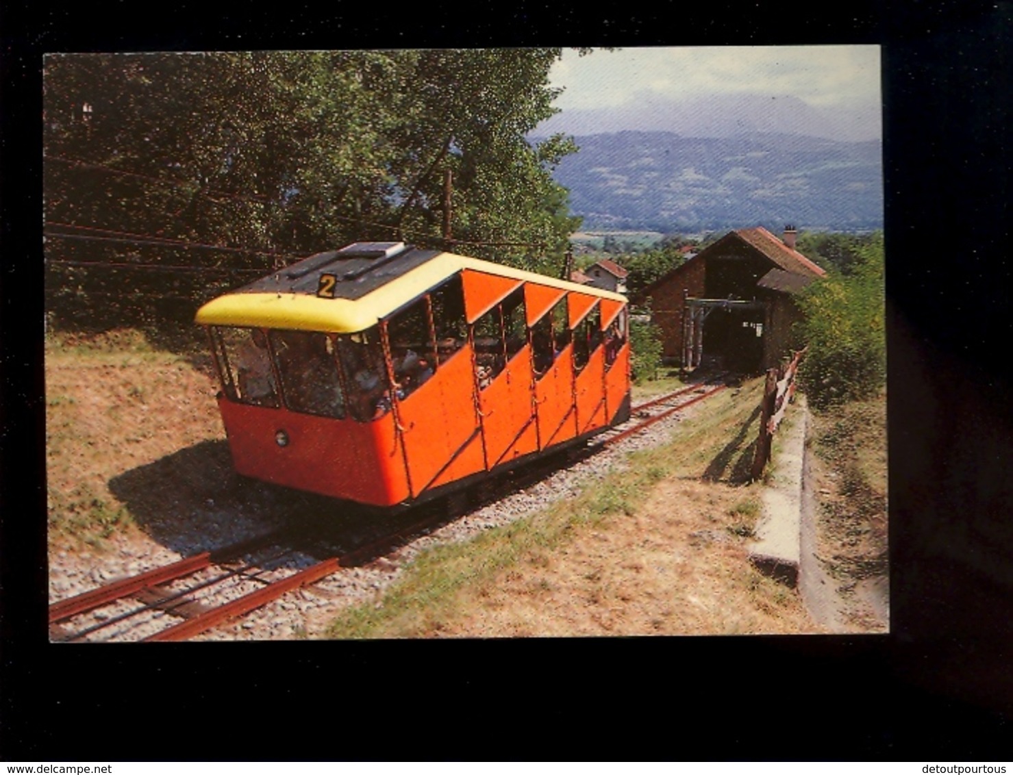 LUMBIN MONTFORT Isère 38 : Funiculaire à La Gare De Lumbin Train à Cable - Autres & Non Classés