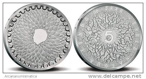 HOLANDA   5€  2011  2.011  PLATA/SILVER   SC/UNC   "50 JAAR WNF"   DL-10.011 - Paises Bajos