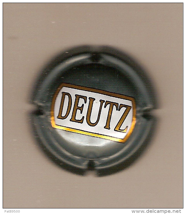 CAPSULE De CHAMPAGNE DEUTZ Couleur Gris Bleu / B.E. / LOT B - Deutz