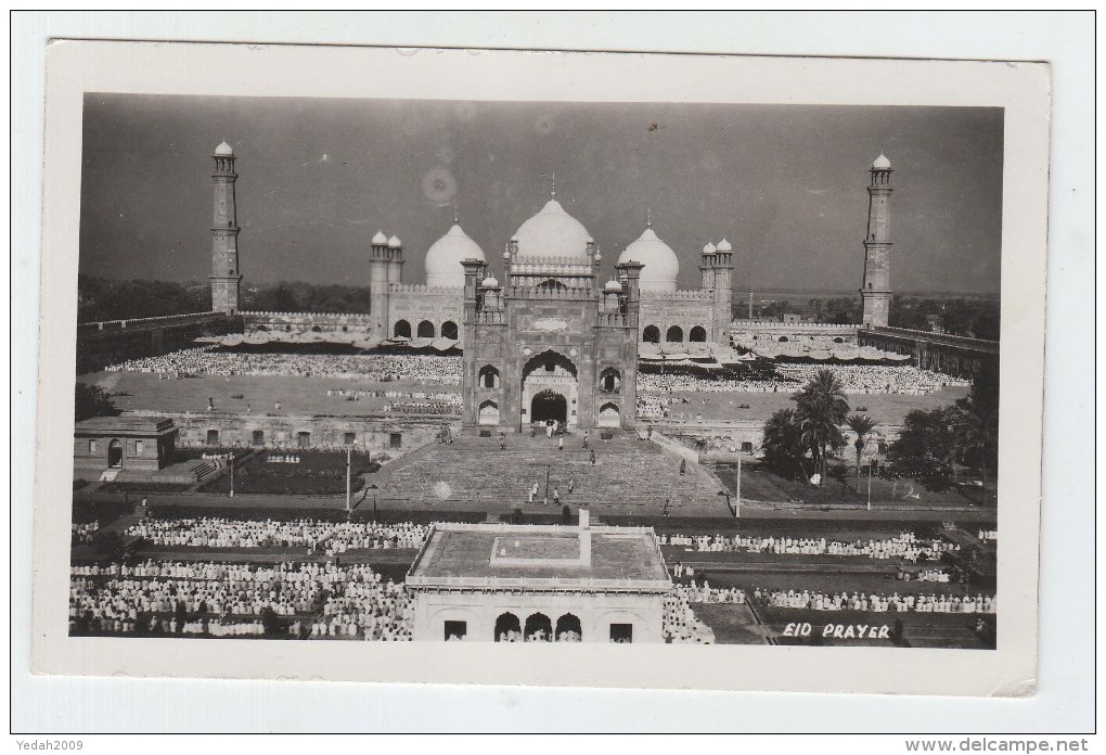 Pakistan VISIT OF H.M. QUEEN ELIZABETH POSTCARD 1961 - Pakistan