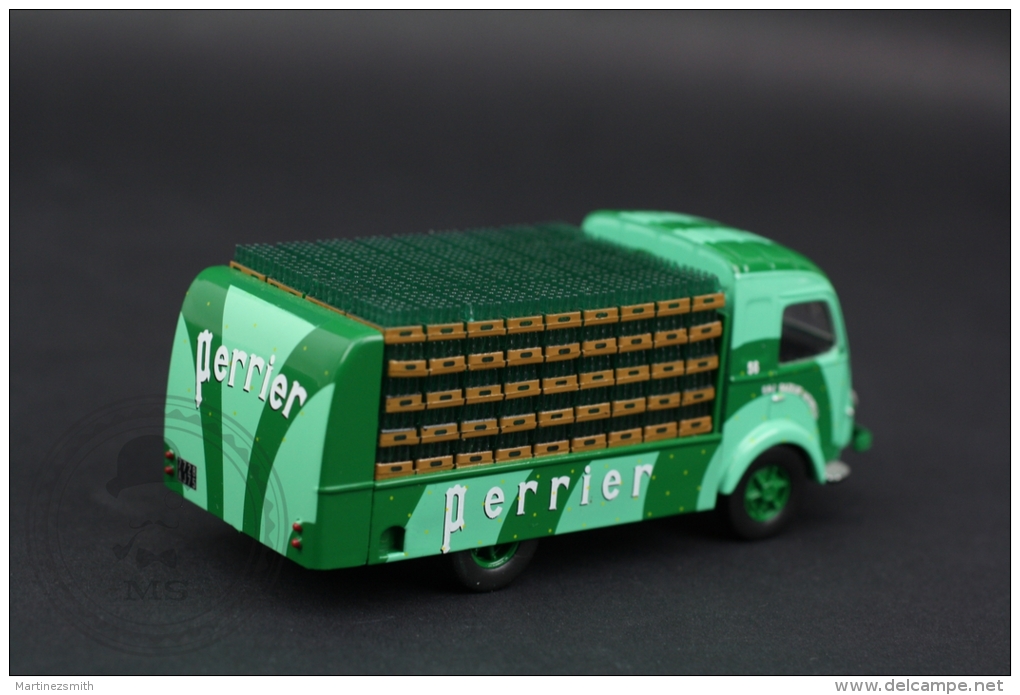 Renault Galion Truck 1/43 Scale - Perrier Advertising - Commercial Vehicles