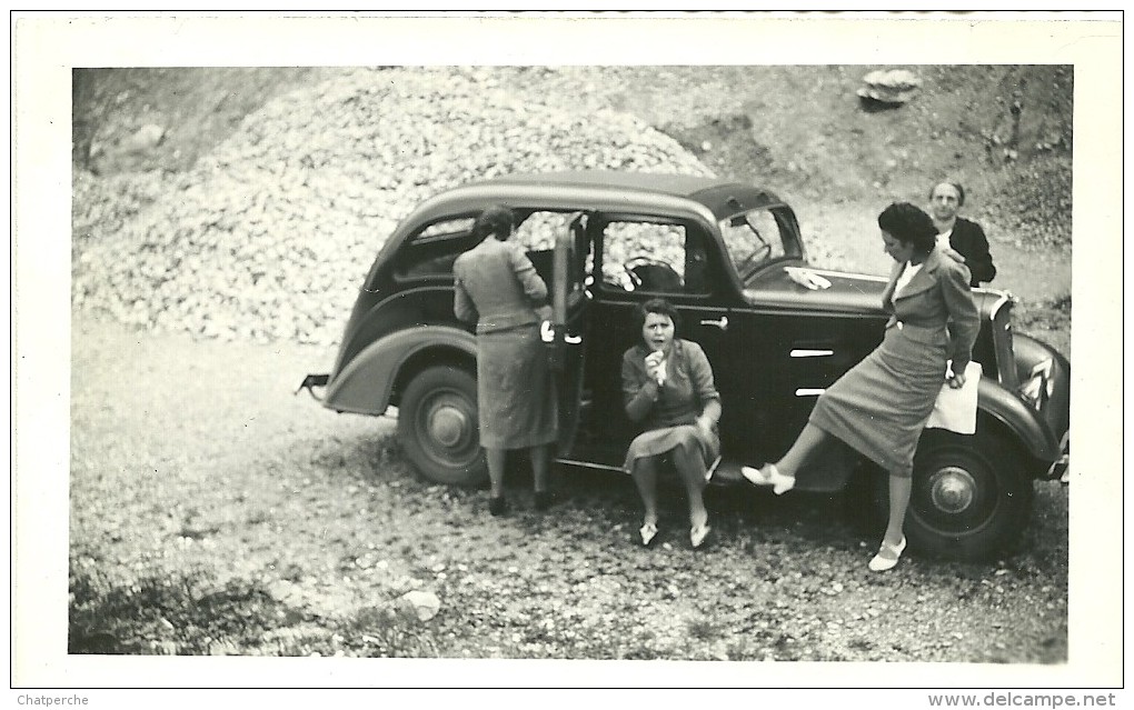 PHOTOGRAPHIE AUTO AUTOMOBILE  A IDENTIFIER (RENAULT PRAIRIE ???.) - Coches