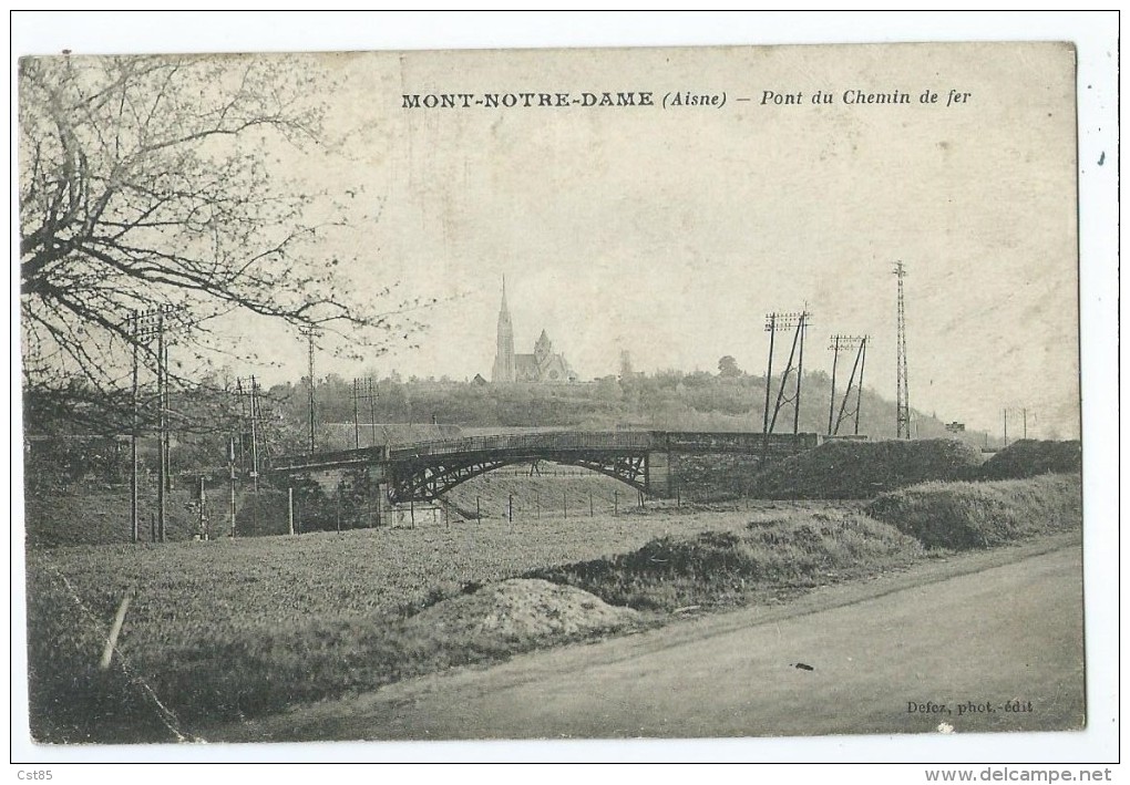 CPA - Mont-Notre-Dame - Pont Du Chemin De Fer - Altri & Non Classificati