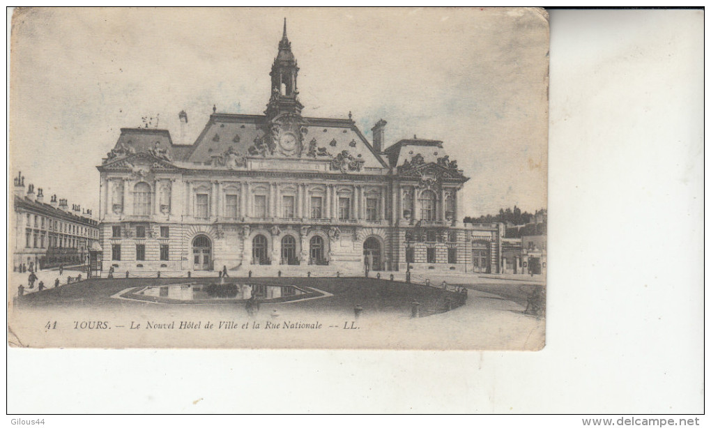 Tours  Le Nouvel Hotel De Ville Et La Rue Nationale - Tours