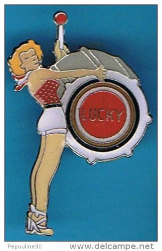 PIN´S //  . LUCKY - Pin-ups