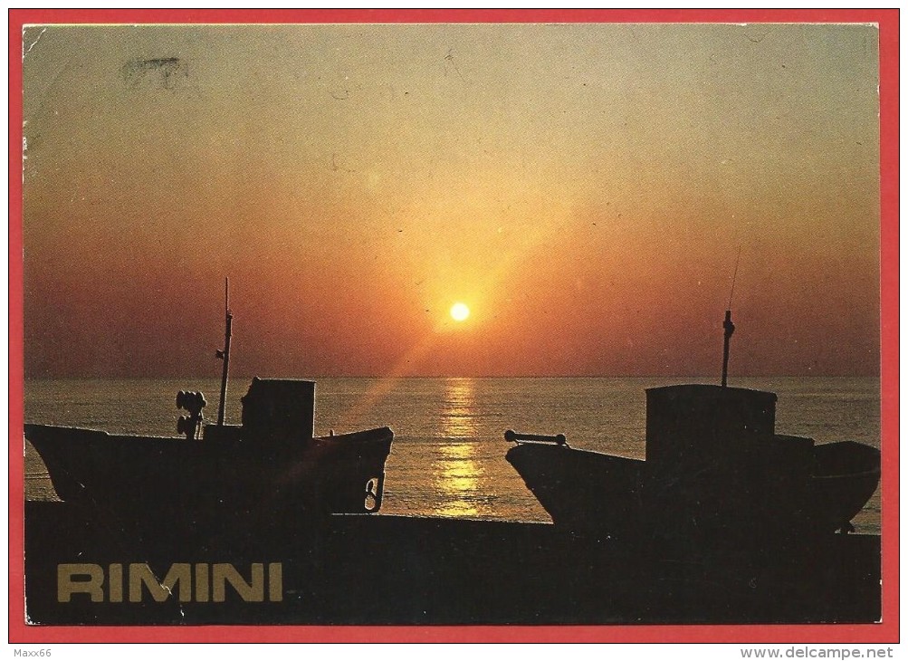 CARTOLINA VG ITALIA - RIMINI - Tramonto Sulle Barche Dei Pescatori - 10 X 15 - ANNULLO PRESENTE - Rimini