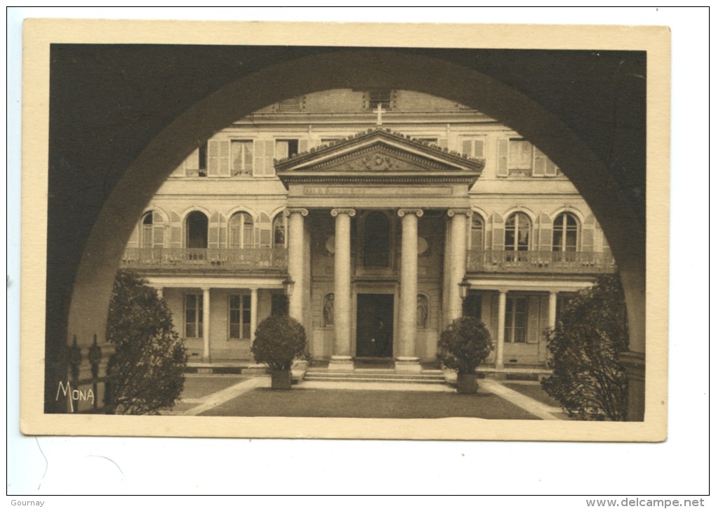 Paris : Maison Des Augustines 29 Rue De La Santé - Sous Le Porche, La Chapelle & La Cour D'honneur N°5 - Arrondissement: 13