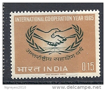 140015784   INDIA  YVERT   Nº  189  */MH - Unused Stamps