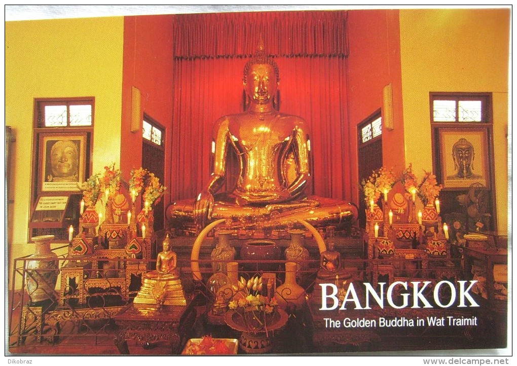 The Golden Buddha In Wat Traimit - Bangkok - Thailand