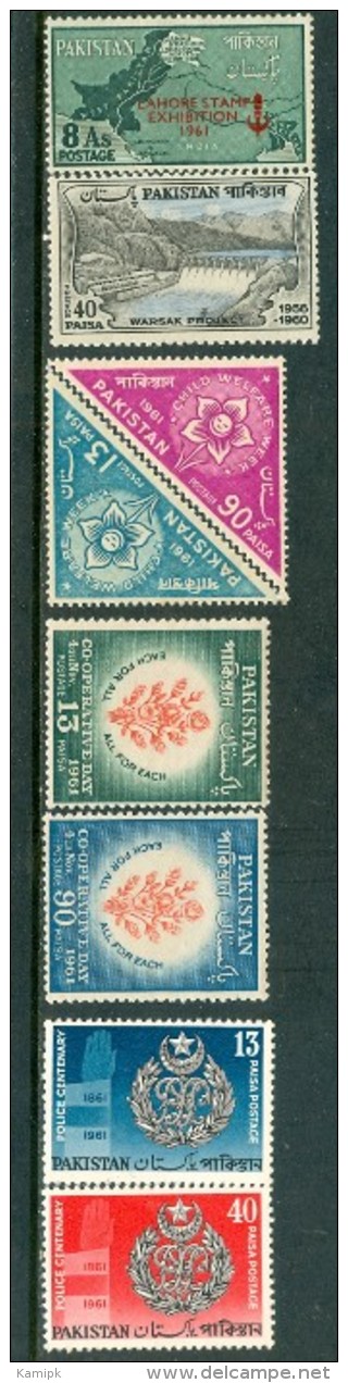 PAKISTAN MNH(**) STAMPS (FOR THE YEAR-1961) - Pakistan