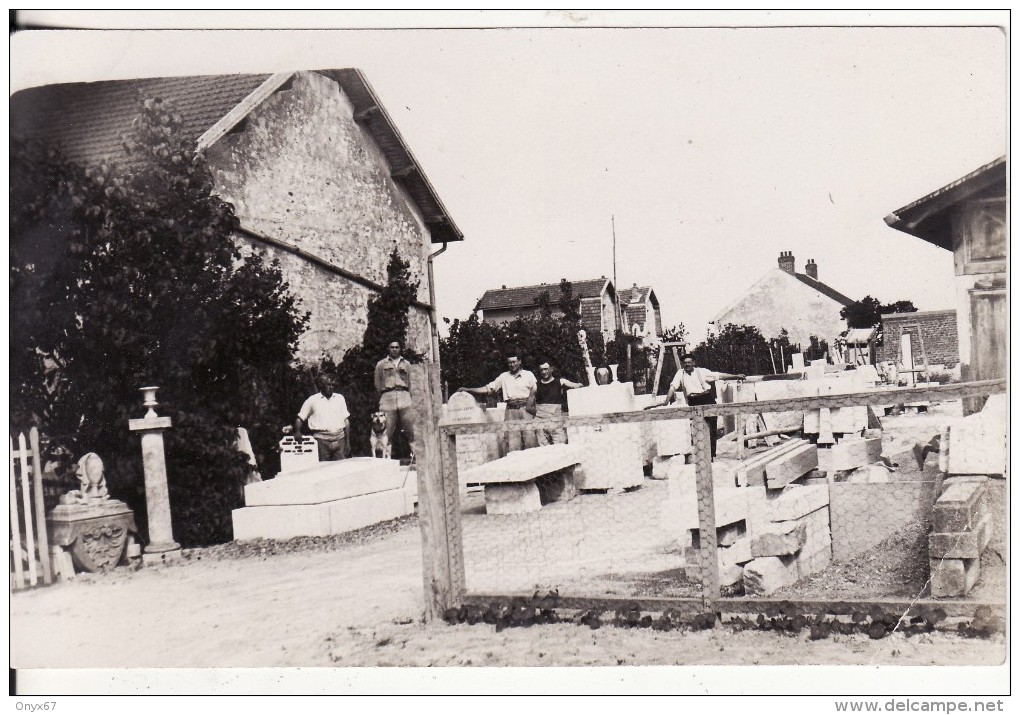 Carte Postale Photo ROSNY SUR SEINE (Yveline) Marbrerie G. CUZIN - JUIN 1929 - INDUSTRIE - USINE - VOIR 2 SCANS - - Rosny Sur Seine