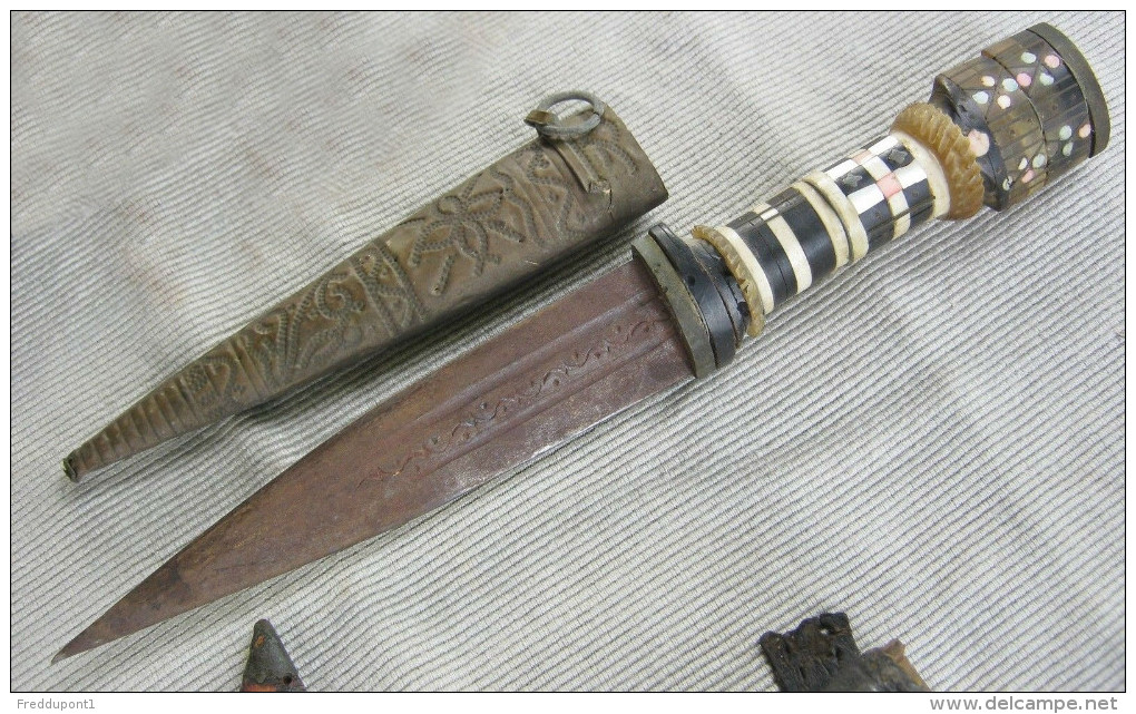 Lot Couteau Ancien Ethnique Africain Arabe Oriental Antique Ethnic Knife - Armes Blanches