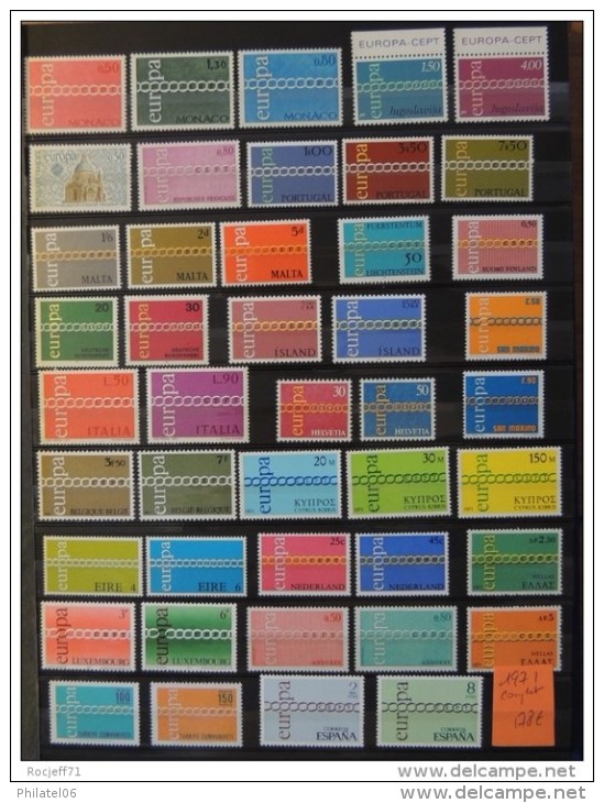 Collection Europa 1960 - 1980 tous en ** // MNH // Cote : 3800 euros  (Collection en classeur)