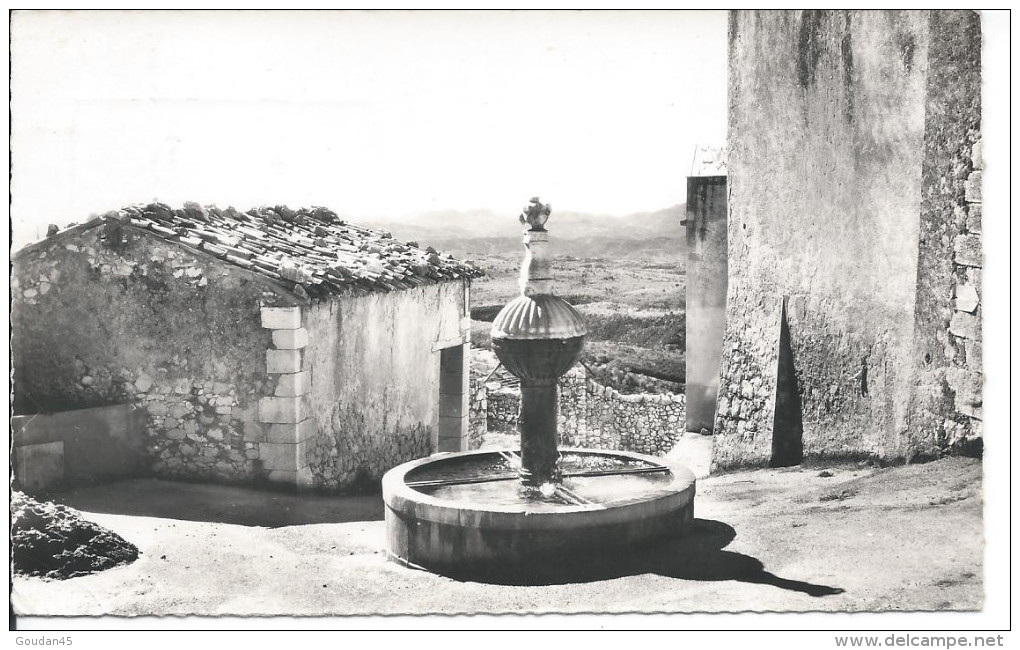 MONS (Var) - La Pu Luncho Fouan - La Fontaine La Plus éloignée. - Otros & Sin Clasificación