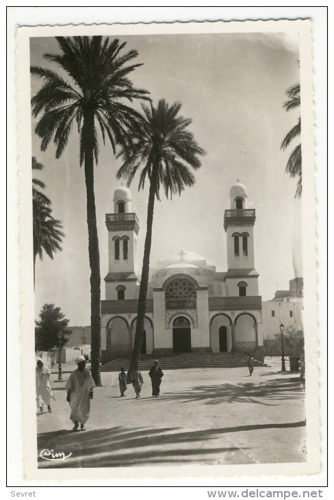 LAGHOUAT. - L´Eglise. Cpsm 9 X14 - Laghouat