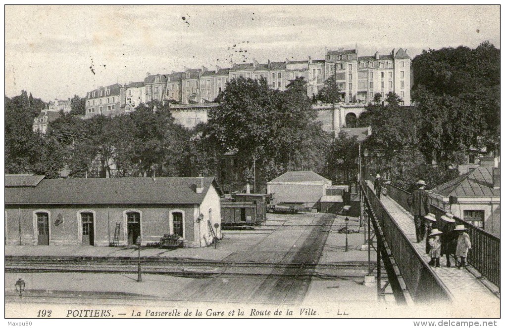 POITIERS - La Passerelle De La Gare Et La Route De La Ville -1914 - - Poitiers