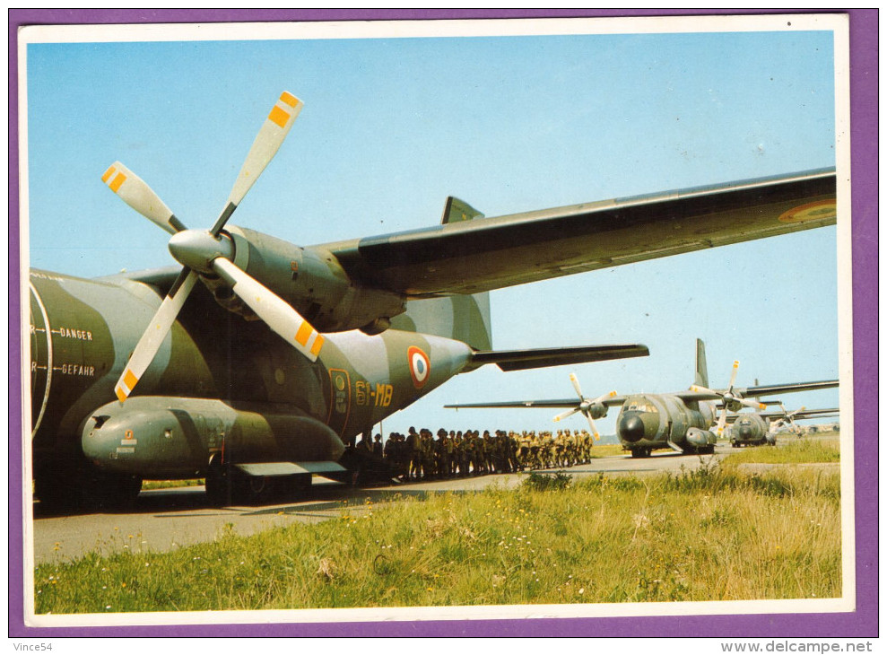 TRANSALL C. 160 - Embarquement Einstieg Carte Grand Format 17,5 Cm X 12,5 Cm - Paracadutismo