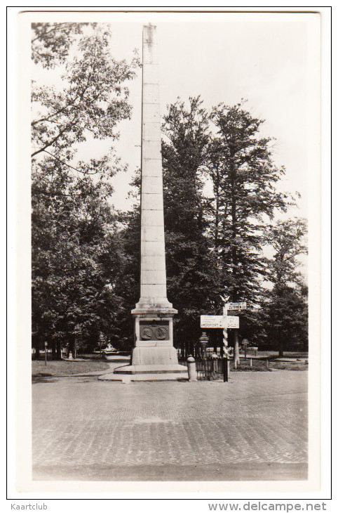 Apeldoorn - Loolaan Met  Naald (met Oud A.N.W.B. Bord)   -  Gelderland / Nederland - Apeldoorn