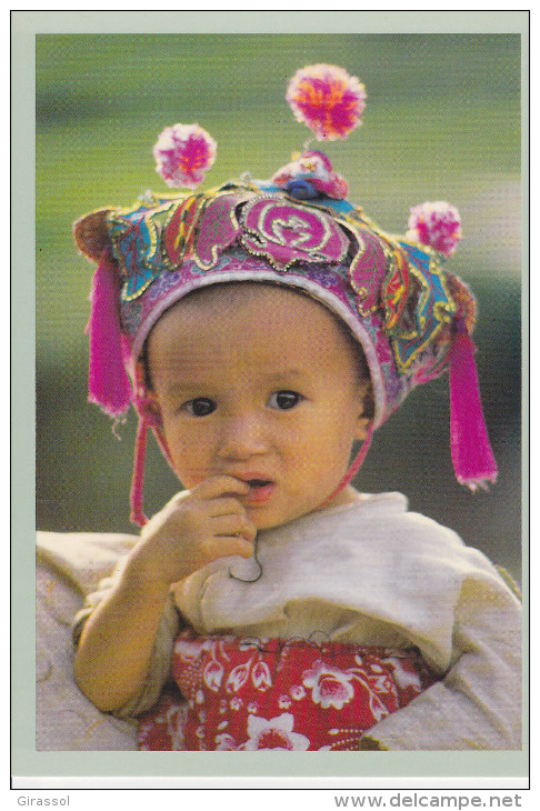 CPM CHINE GUIZHOU ENFANT JOLI BONNET  PHOTO HUTEAU - Chine