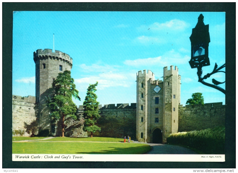 ENGLAND  -  Warwick Castle  Clock And Guy's Tower Used Postcard As Scans - Warwick