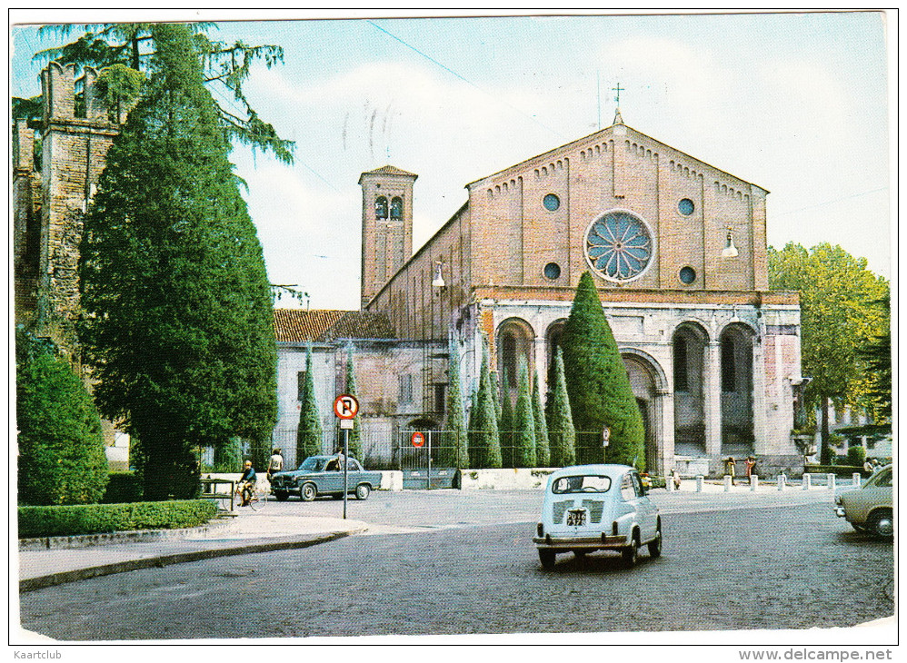 Padova: FIAT 600 & 850, ALFA ROMEO TI SEDAN - Streetscene  - Chiesa Degli Eremitani - (Italia) - Toerisme