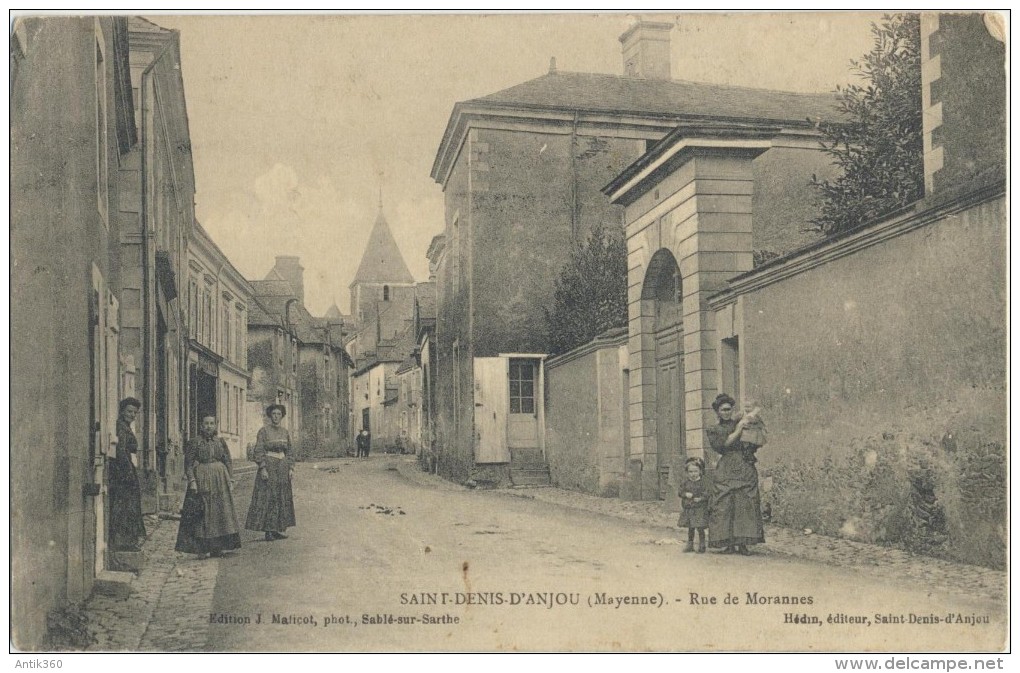 CPA 53 SAINT DENIS D'ANJOU Carte Rare - Rue De Morannes, Animée - Editions Malicot - Chateau Gontier