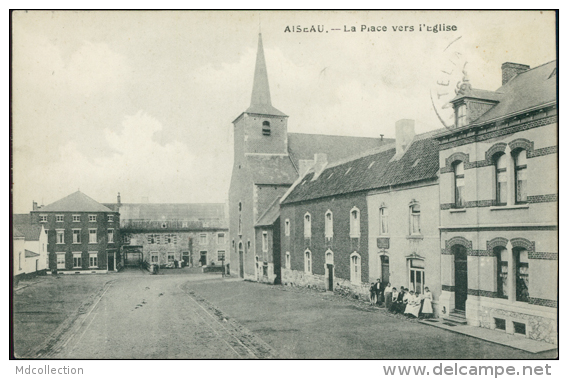 BELGIQUE AISEAU / La Place Vers L'Eglise / - Aiseau-Presles