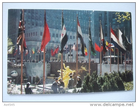 G84 Postcard New York - Sunken Plaza Rockefeller Center - Altri Monumenti, Edifici