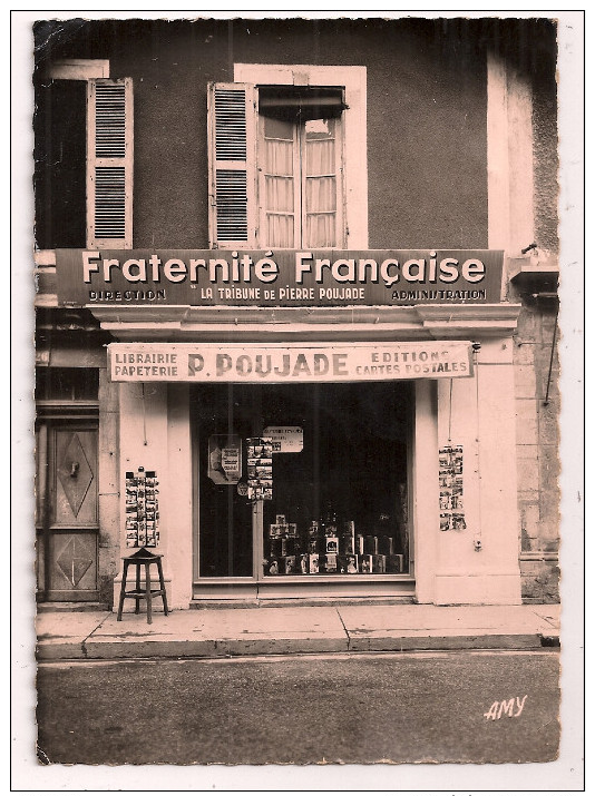 SAINT-CERE - Le Magasin De Pierre Poujade , Cartes Postales - Premier Siège De L'U.D.C.A. (Politique) - 2 Scans - - Autres & Non Classés