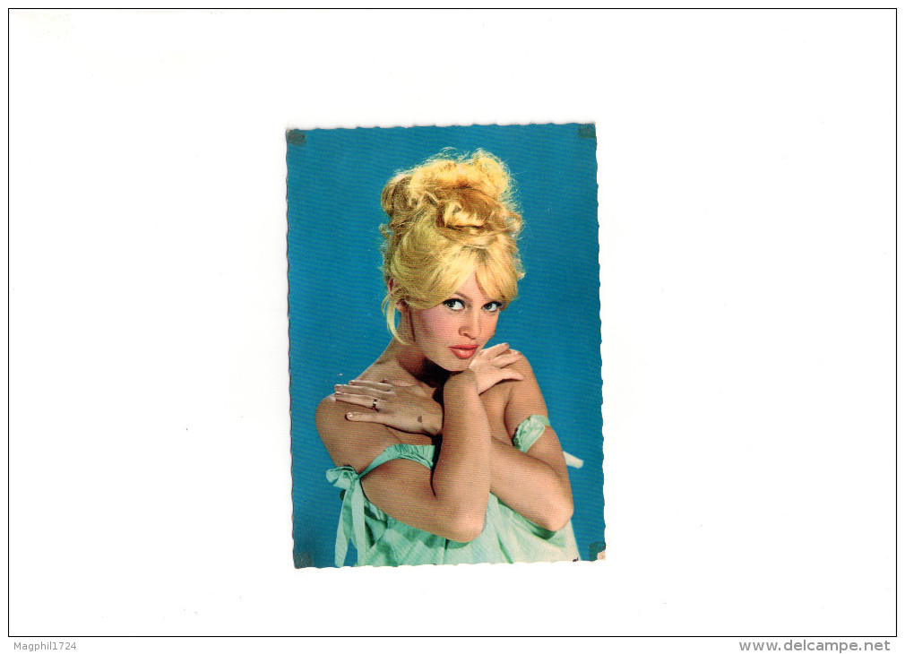 Carte Postale De Brigitte Bardot - Otros & Sin Clasificación