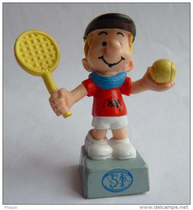 Figurine BENOIT BRISEFER Tennisman - PUBLICITAIRE A. C. MUCO SPORTIVO -   1991 (1) - Figurines En Plástico