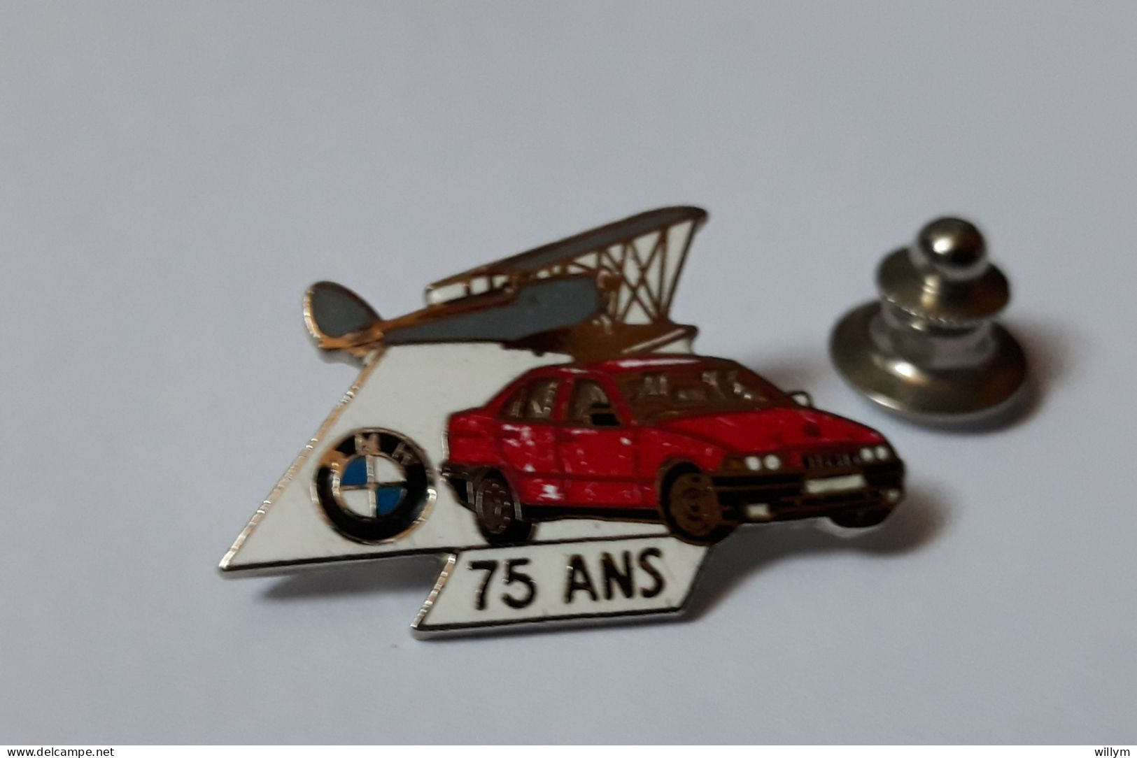 Pin's BMW / 75 Ans (signé BMW & Démons Et Merveilles) - BMW