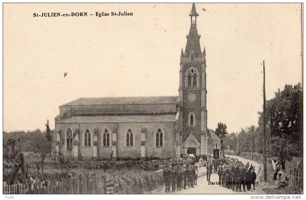 SAINT-JULIEN-EN-BORN EGLISE SAINT-JULIEN DEPART POUR UNE PROCESSION ? - Sonstige & Ohne Zuordnung