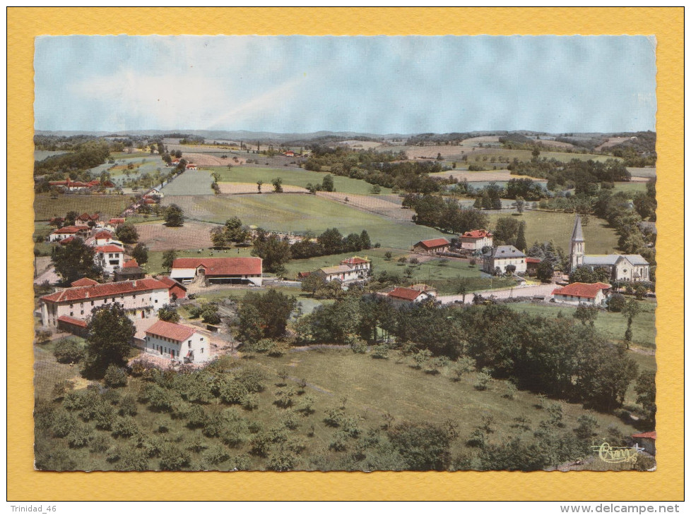 QUEZAC 15 ( Vue Aerienne ) TRES BON ETAT  ! ! ! - Autres & Non Classés