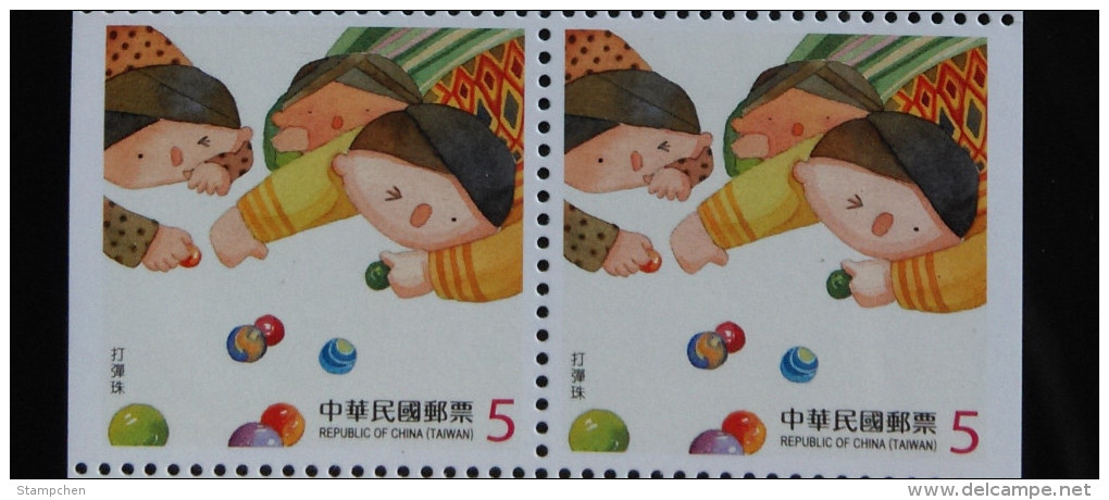 Pair 2014 Children At Play Stamp Booklet Toy Marble Kid Boy Girl Costume - Unclassified