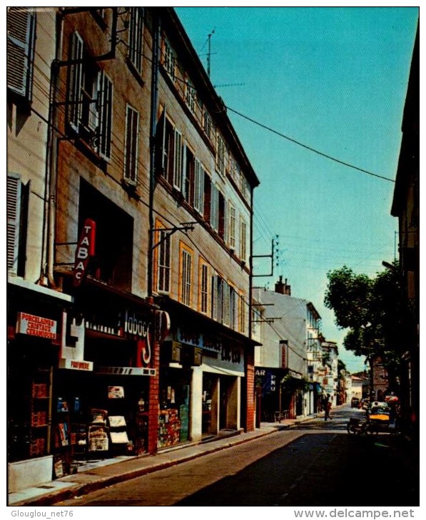 83-LE LUC EN PROVENCE..RUE DE LA REPUBLIQUE....CPM ANIMEE - Le Luc