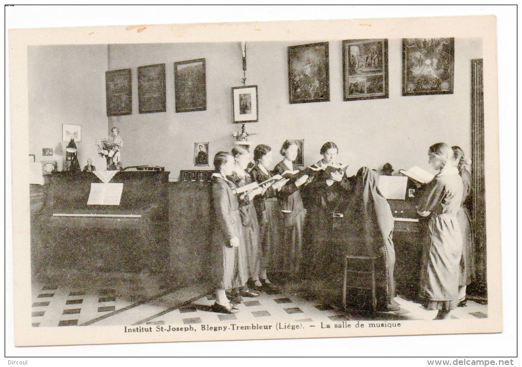 29100  -   Blegny  Trembleur  Institut  St Joseph -  Salle  De  Musique - Blégny