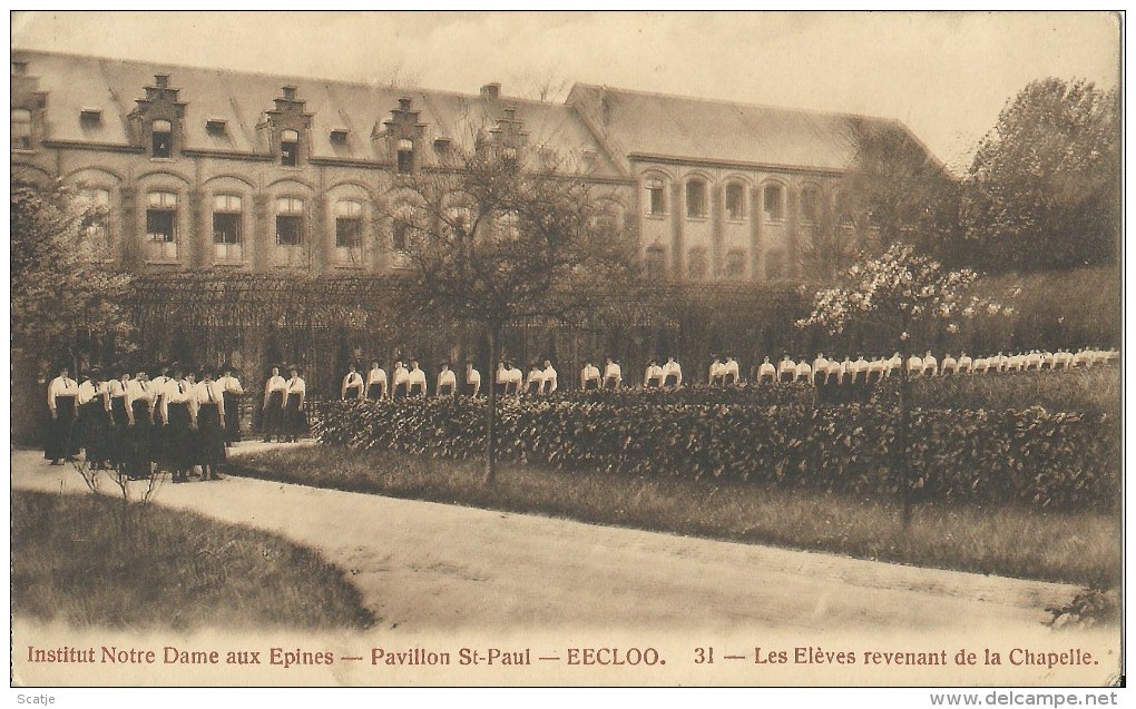 Eecloo.  -  Institut Notre Dame Aux Epines;  Les Elèves Revenant De La Chapelle  1919   Aalst  -  Michiels - Dendermonde - Eeklo