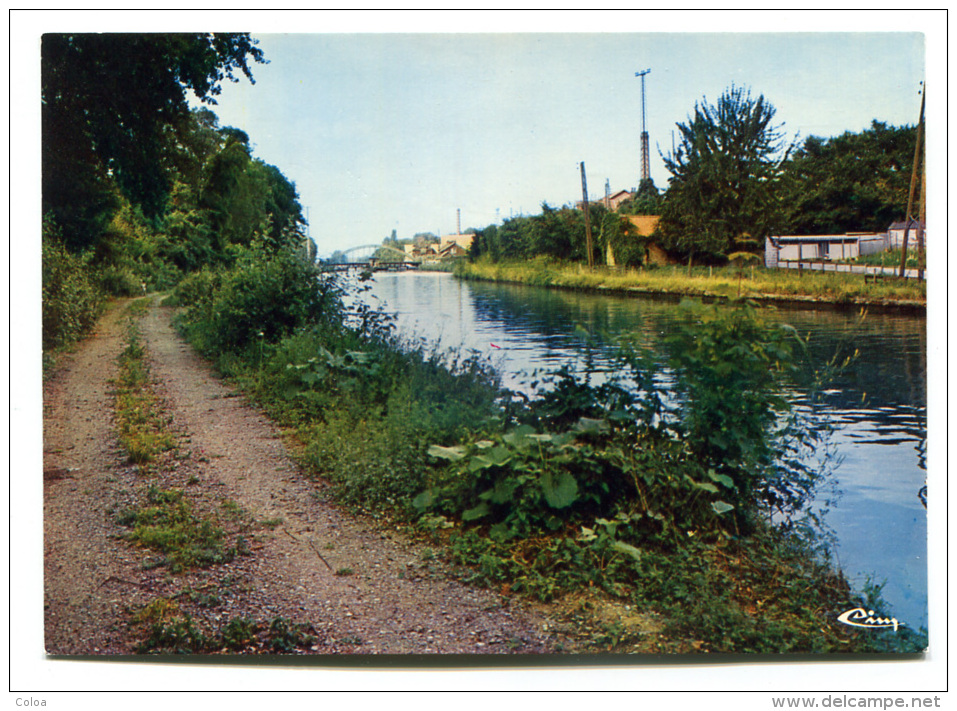 MARCOING Le Canal De St Quentin - Marcoing