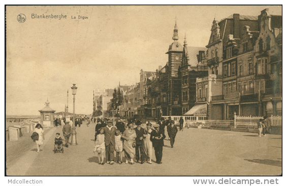 BELGIQUE BLANKENBERGHE / La Digue / - Blankenberge