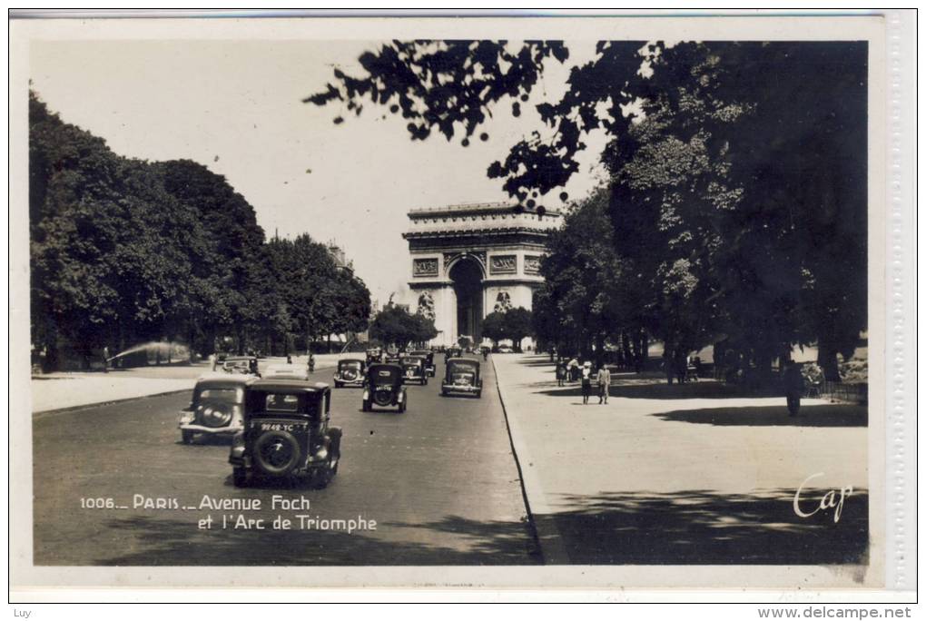 PARIS - Avenue Foch Et L'Arc De Triomphe ,   Real Photo - Transport Urbain En Surface